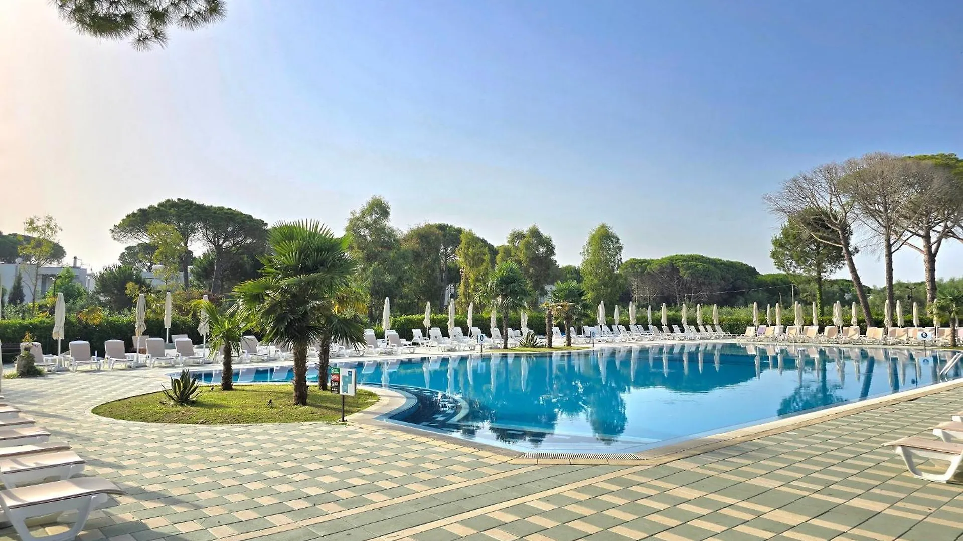 Modern Villas At Perla Resort دراس ألبانيا