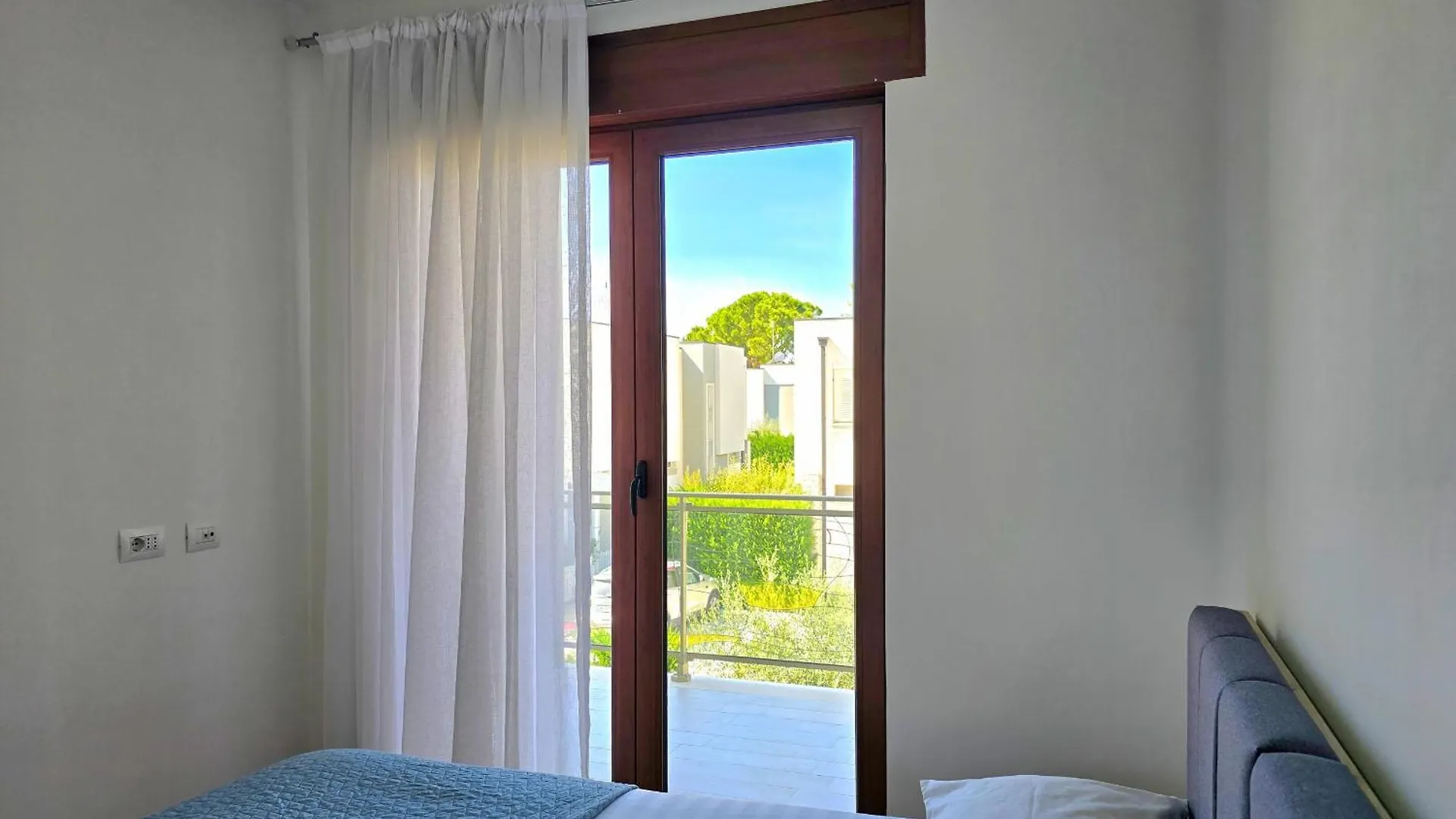 Modern Villas At Perla Resort دراس