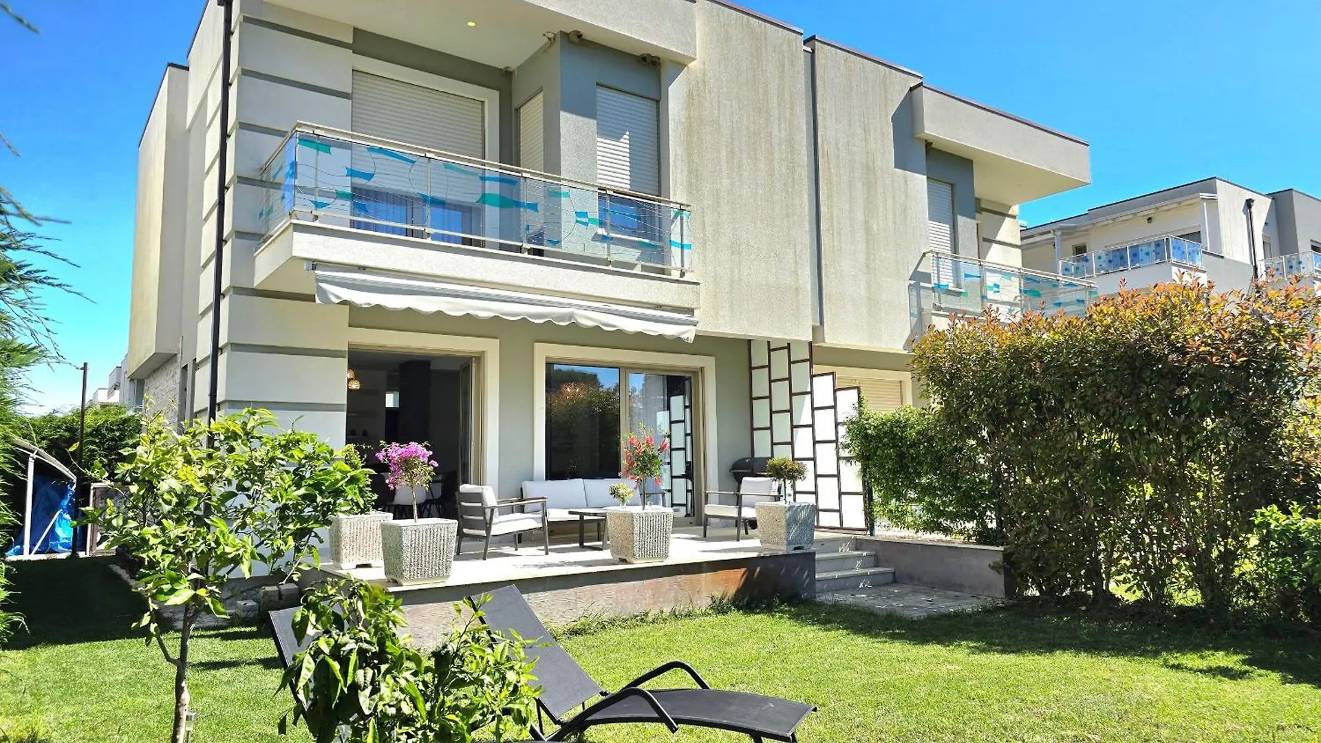 Modern Villas At Perla Resort Дуррес