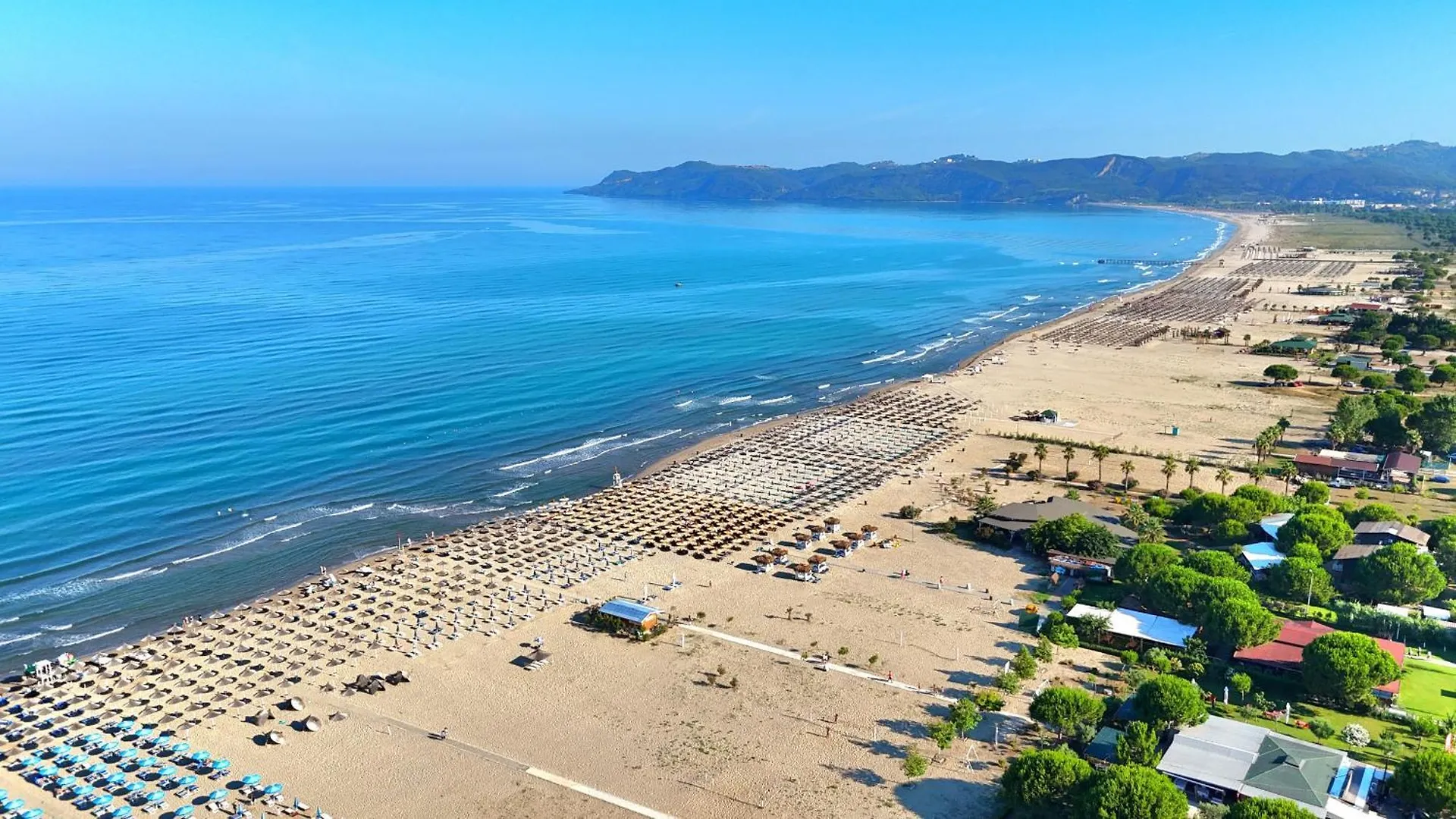 Modern Villas At Perla Resort دراس