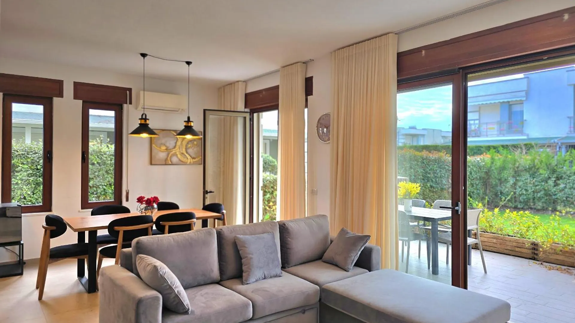Modern Villas At Perla Resort دراس 0*,  ألبانيا