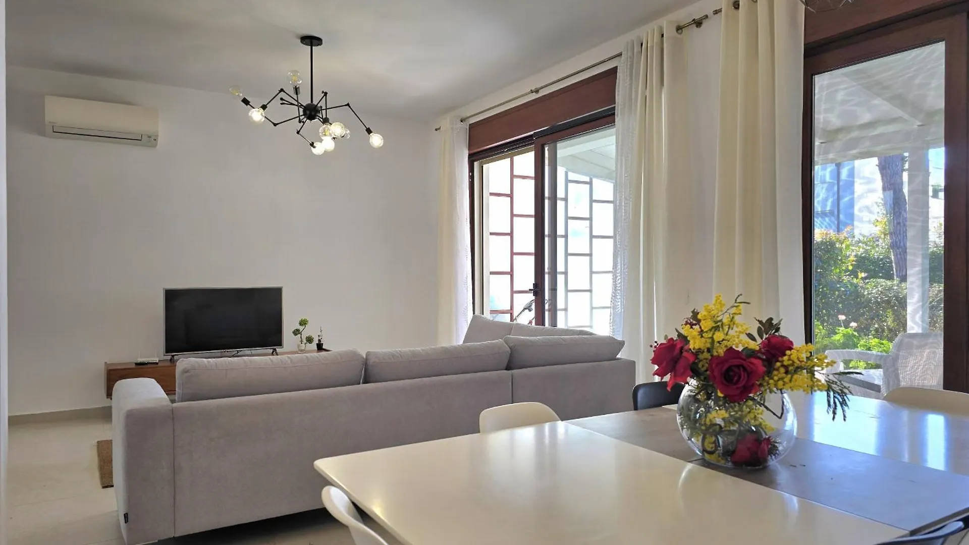 Modern Villas At Perla Resort Δυρράχιο 0*,  Αλβανία
